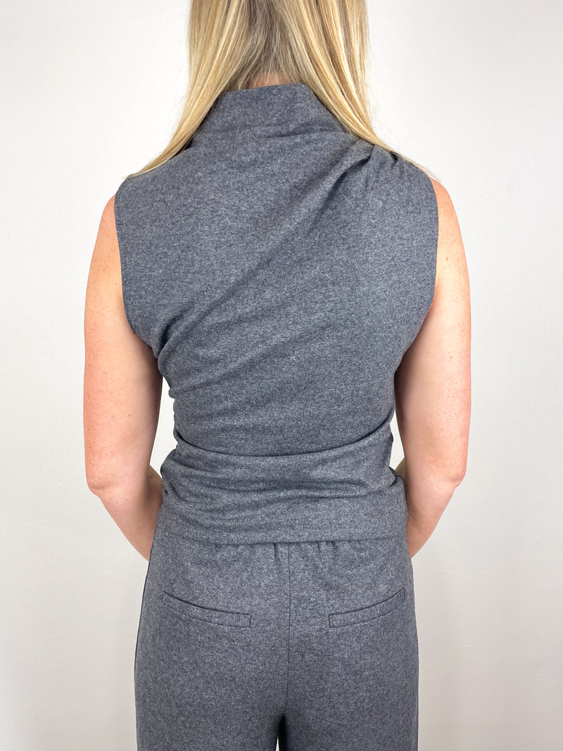 Mylie Sleeveless Top in Medium Heather Grey