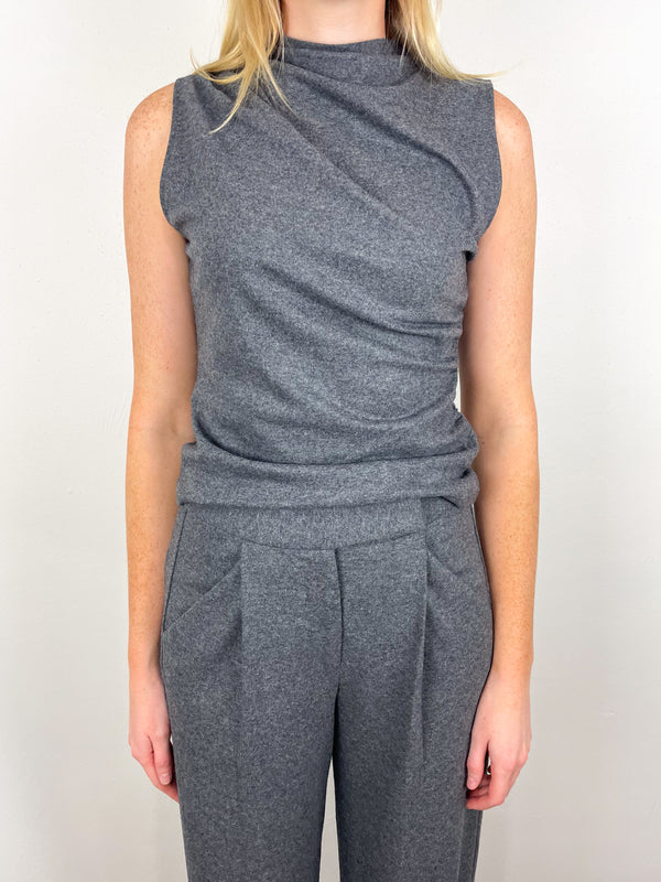 Mylie Sleeveless Top in Medium Heather Grey