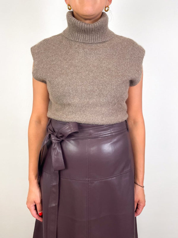 Aaron Knit Top in Walnut - The Shoe Hive