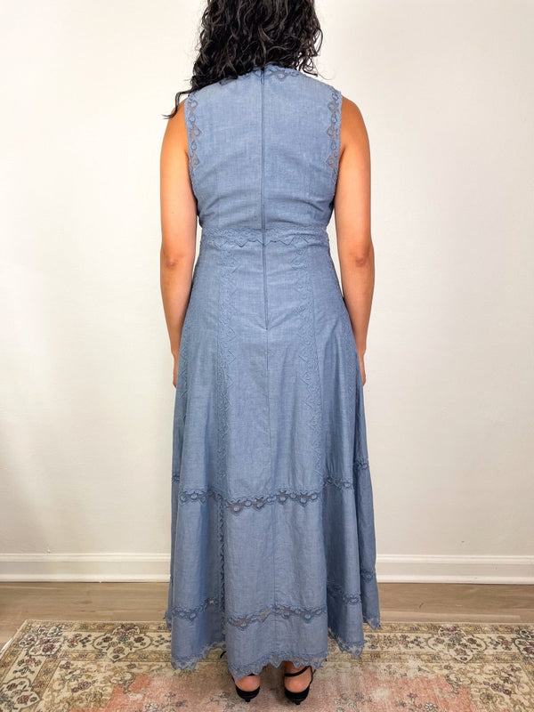Anela Sleeveless Midi Dress in Chambray - The Shoe Hive
