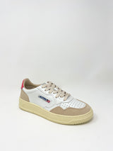 Medalist Low Sneakers Leather Suede in White/Tea Rose