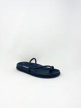 Bari Sandal Black w/ Black Sole