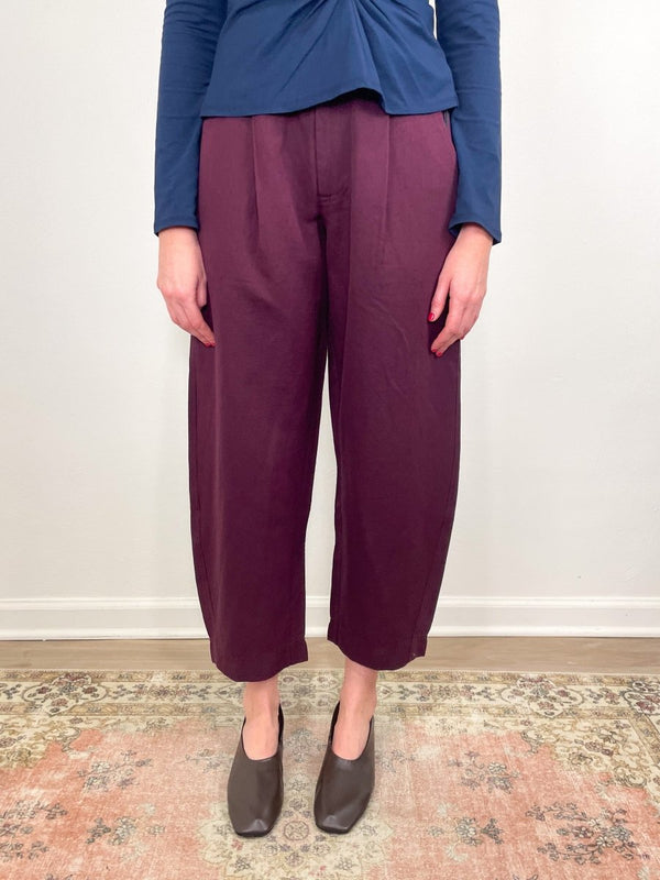 Bari Crop Trouser in Black Cherry - The Shoe Hive