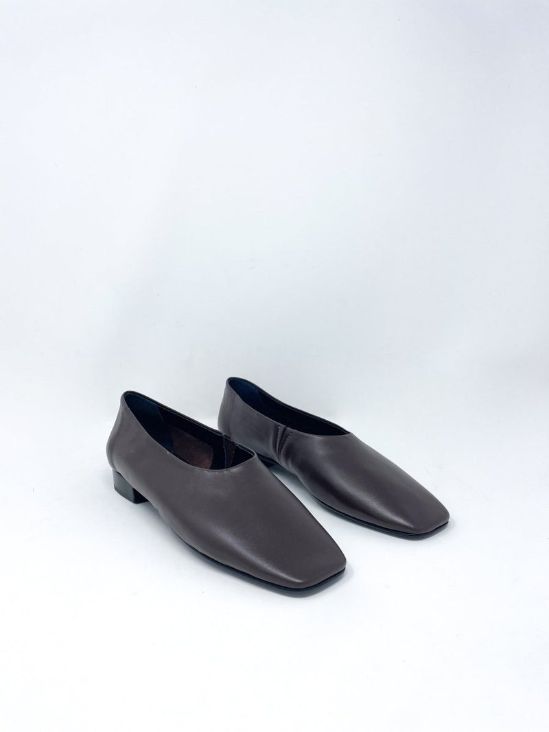 Barral Flat in Bark - The Shoe Hive