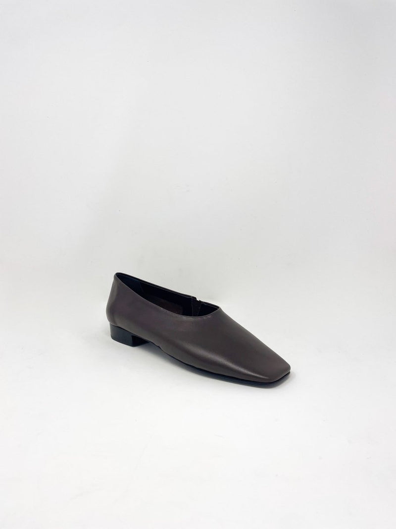 Barral Flat in Bark - The Shoe Hive