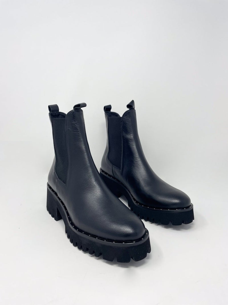 Brooke in Black Calf - The Shoe Hive