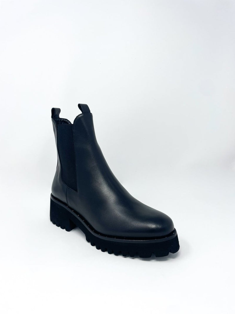 Brooke in Black Calf Water Resistant - The Shoe Hive