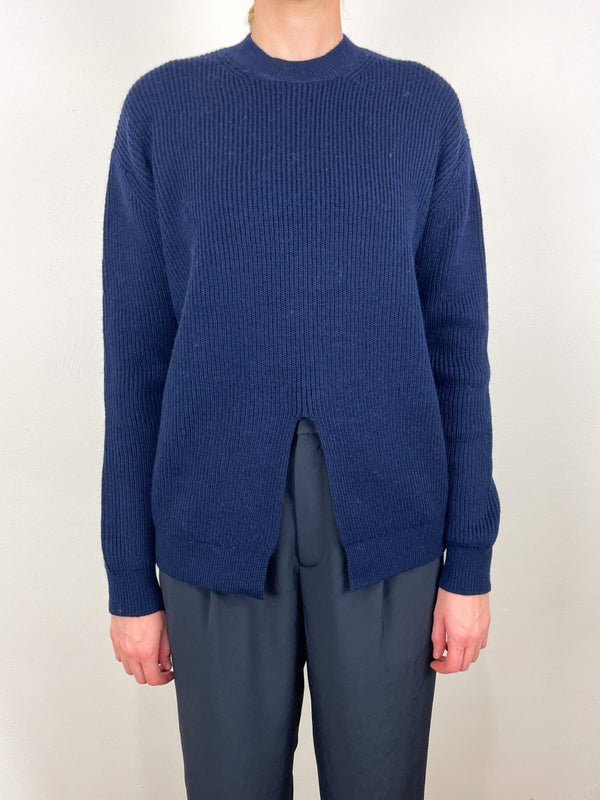Cardigan Stitch Split Front Crewneck Easy Pullover in Dark Navy - The Shoe Hive