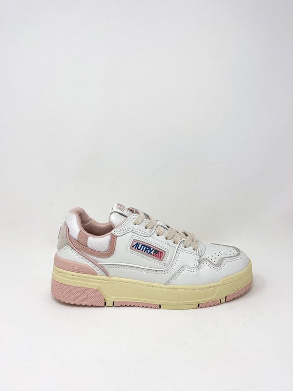 CLC Low Sneakers Leather in White/Powder Pink - The Shoe Hive