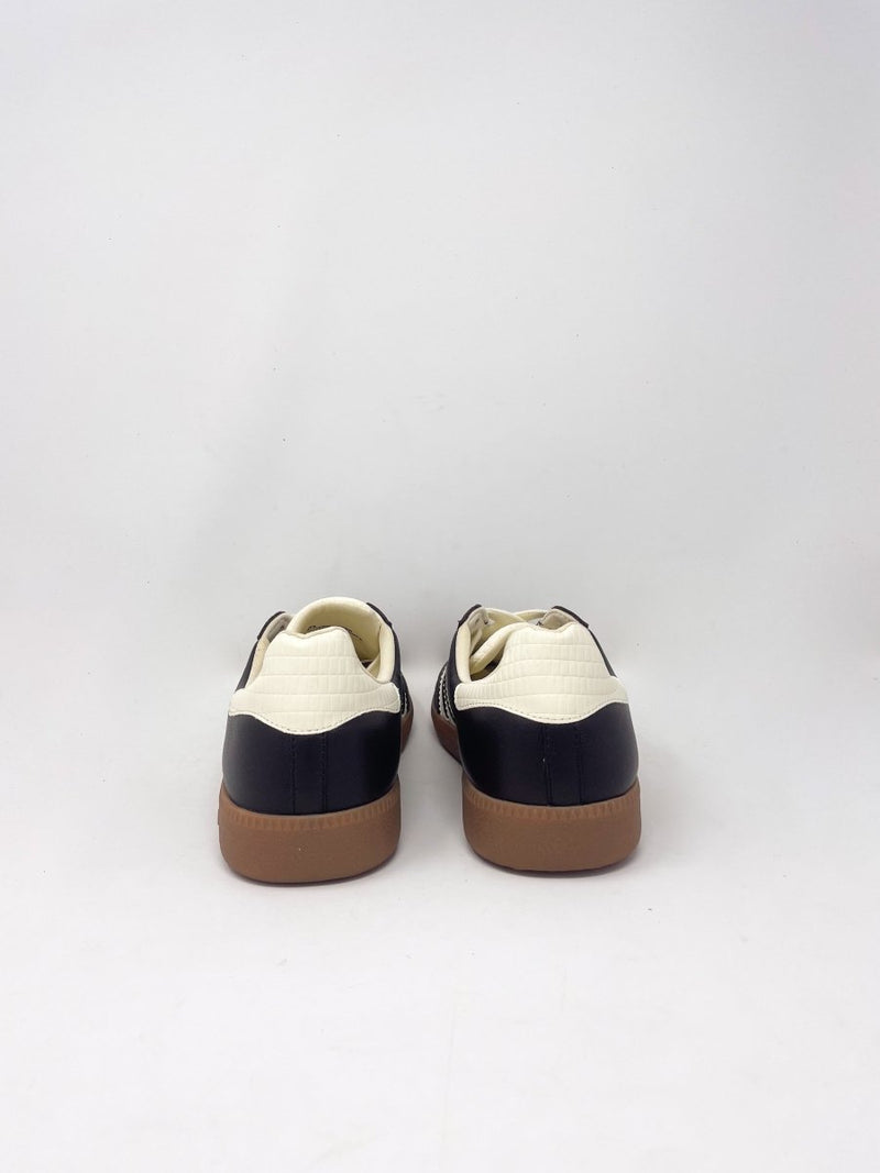 Cloud NC in Coffee Milk - The Shoe Hive