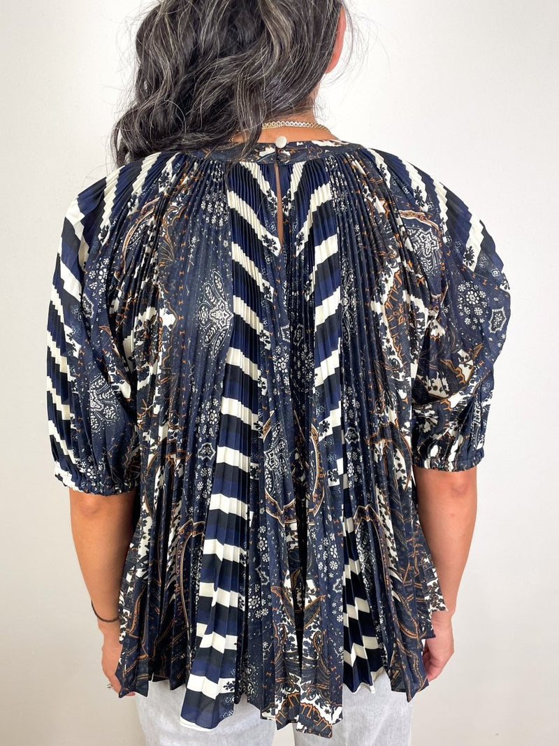 Dafne Pleated Short Sleeve Blouse in Eclipse - The Shoe Hive