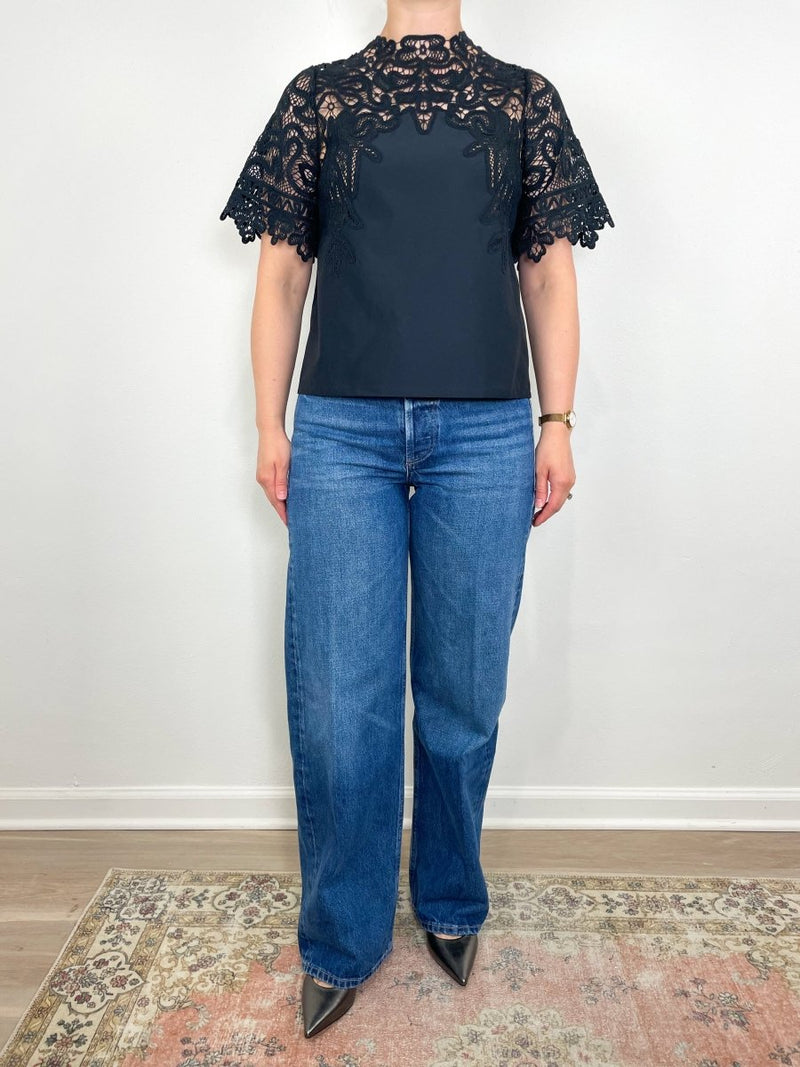 Delia Lace Sleeve Top in Noir - The Shoe Hive