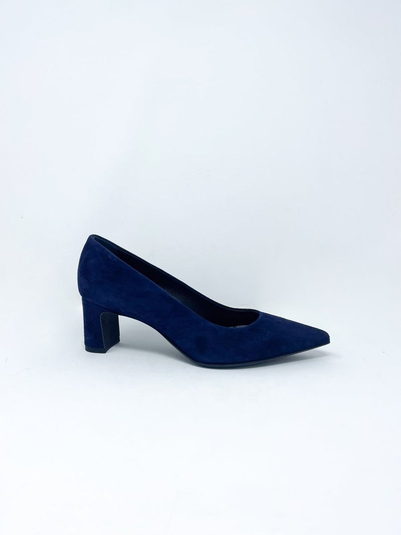 Didi in Velour Night - The Shoe Hive