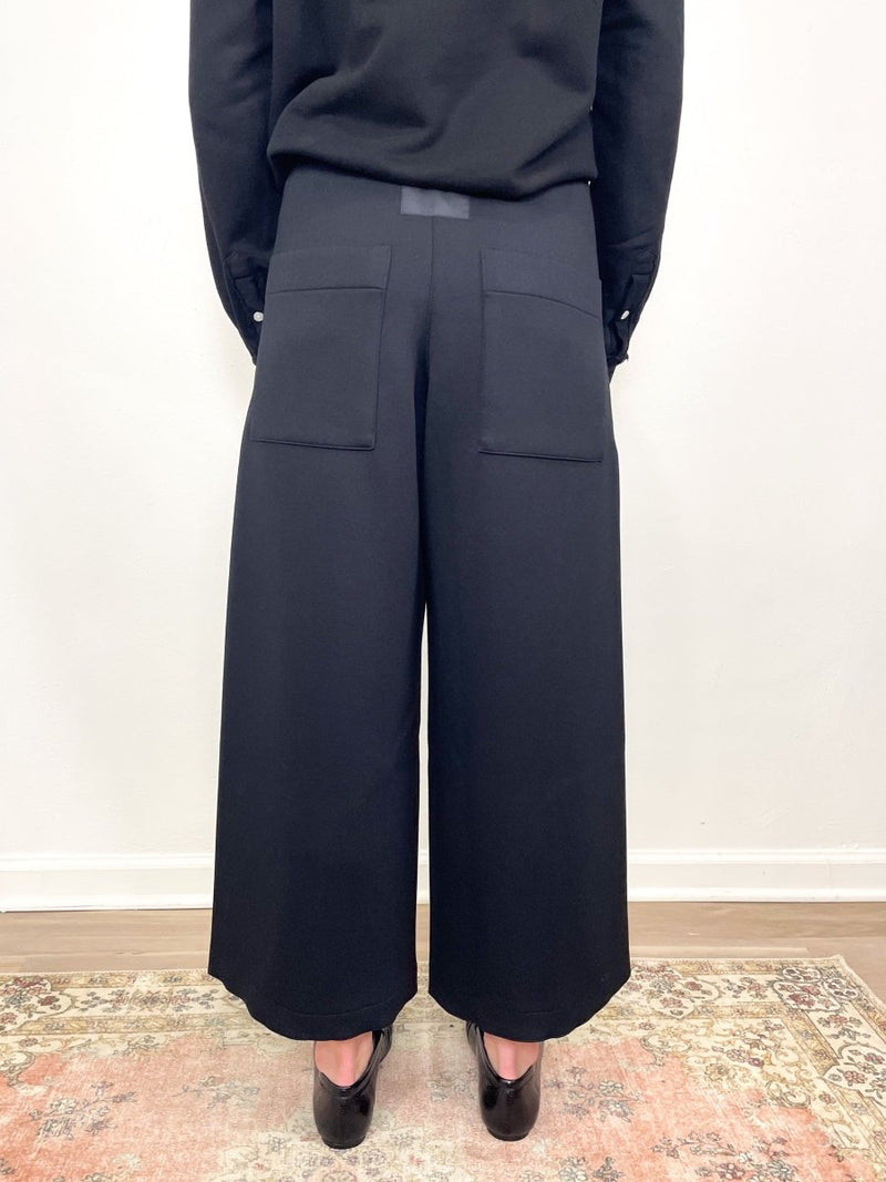Geneva Wide Leg Trousers in Black - The Shoe Hive
