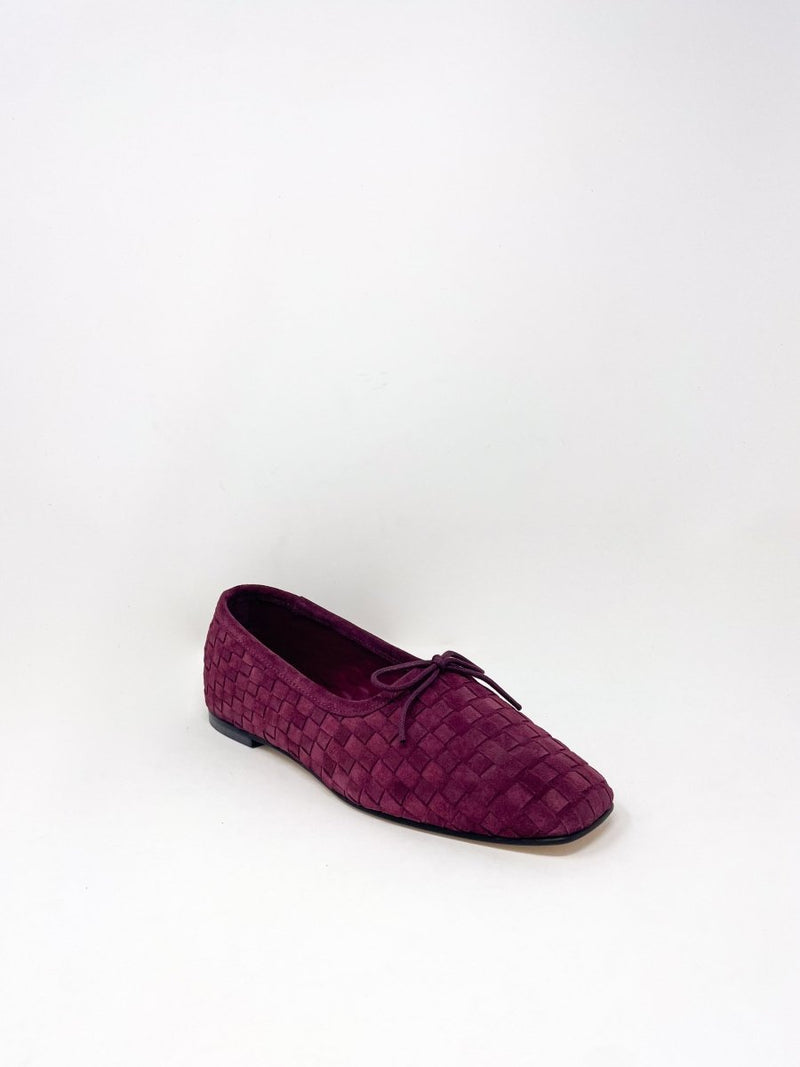 Jada in Wine Woven Suede - The Shoe Hive