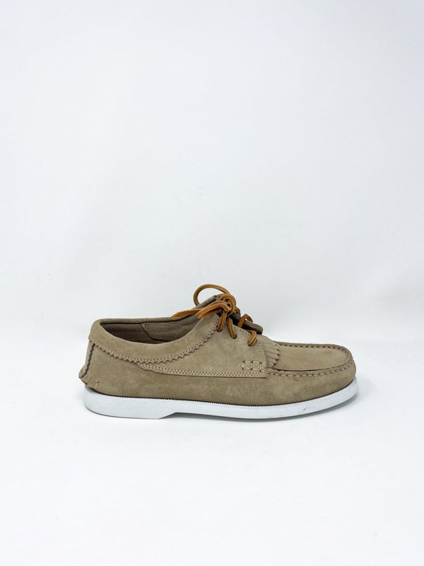 Kilt Chukka Moccasin in Soft Taupe - The Shoe Hive