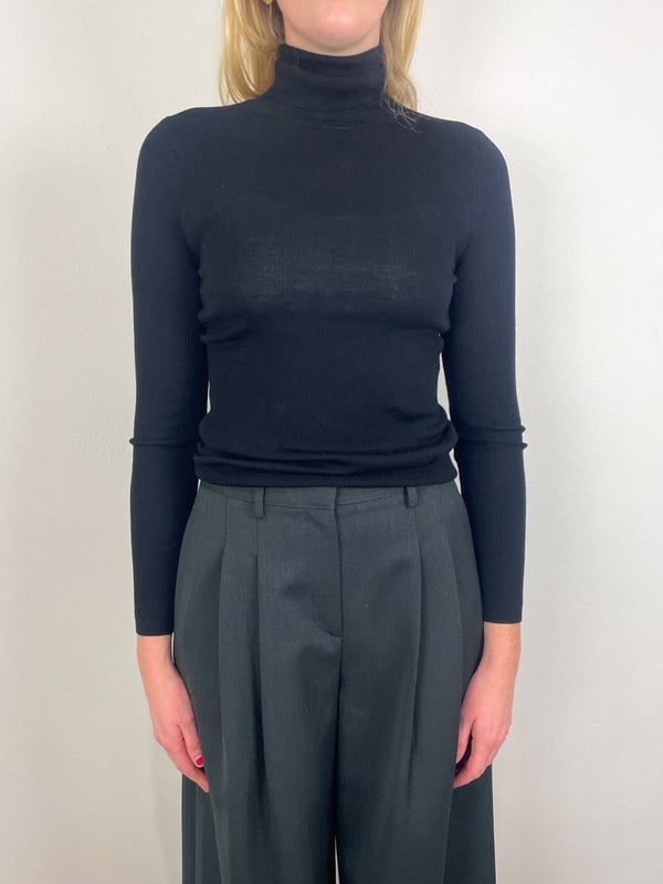 Knit Turtleneck in Black - The Shoe Hive