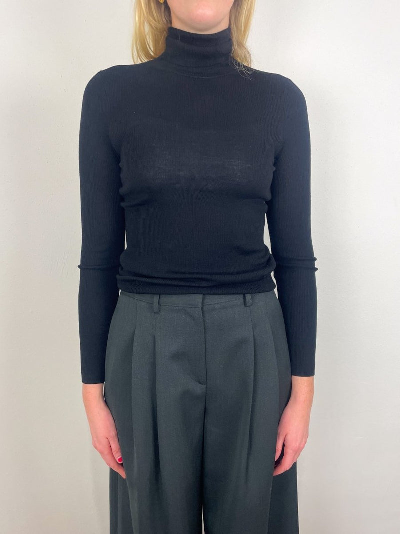 Knit Turtleneck in Black - The Shoe Hive