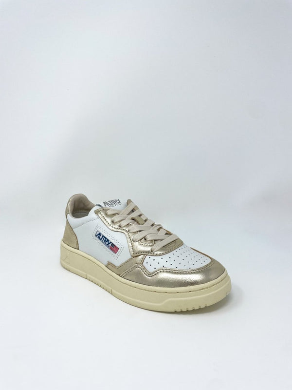 Medalist Low Bicolor Sneakers in White/Platinum Leather - The Shoe Hive