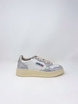 Medalist Low Sneakers Leather in White/Silver - The Shoe Hive