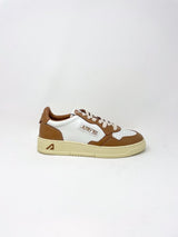 Medalist Low Women's in Leather Patent White/BRNSUG - The Shoe Hive