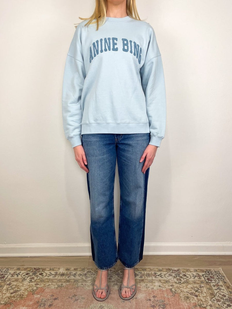 Miles Sweatshirt in Pale Blue - The Shoe Hive