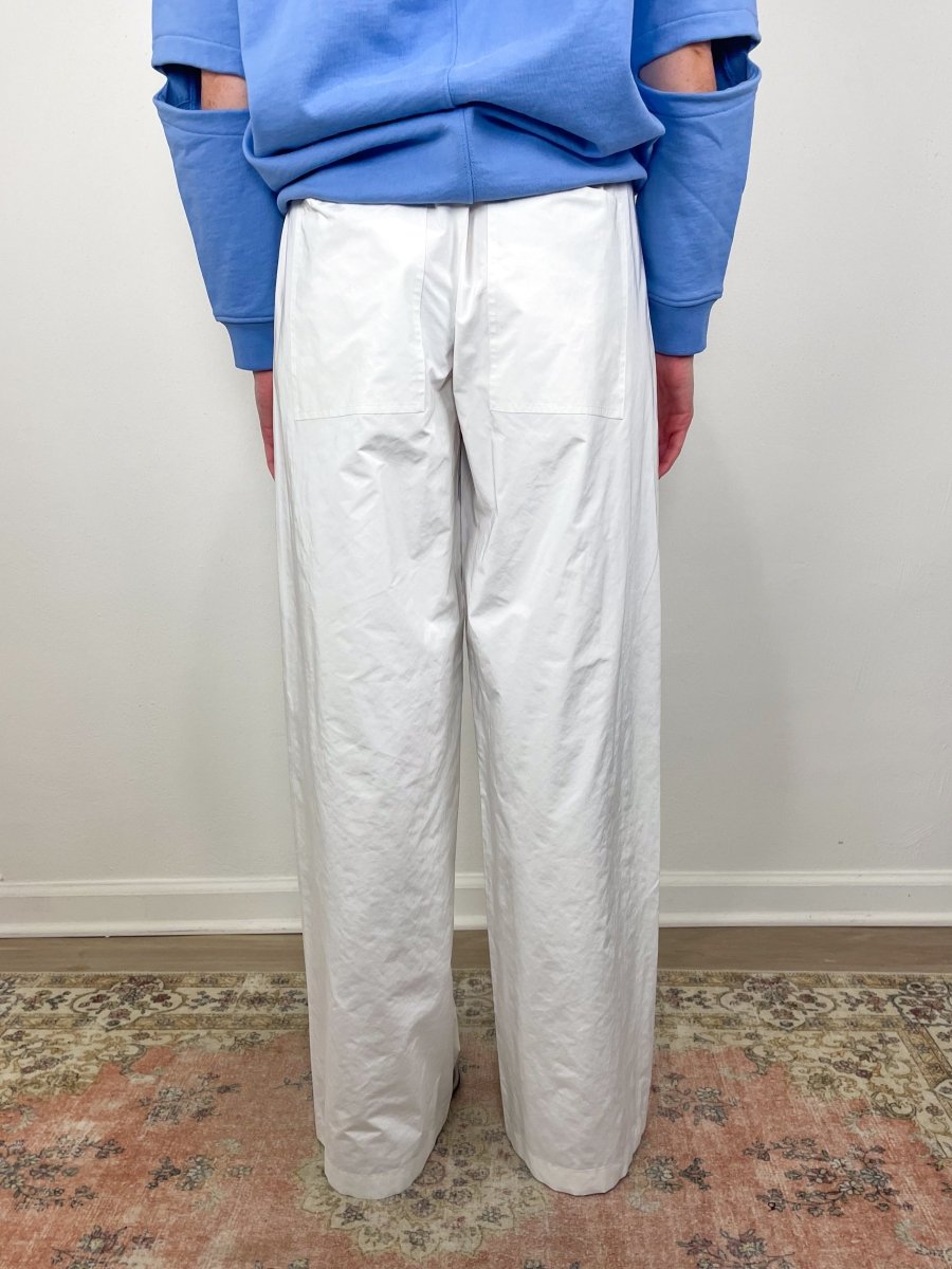 Nylon Snap Pull On Jogger in White exclusive at The Shoe Hive