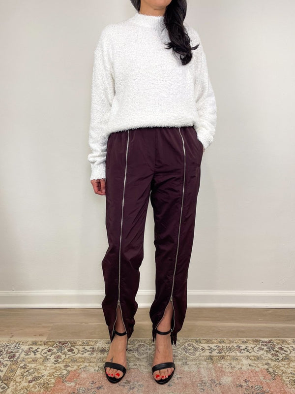 Nylon Zipper Jogger in Malbec - The Shoe Hive