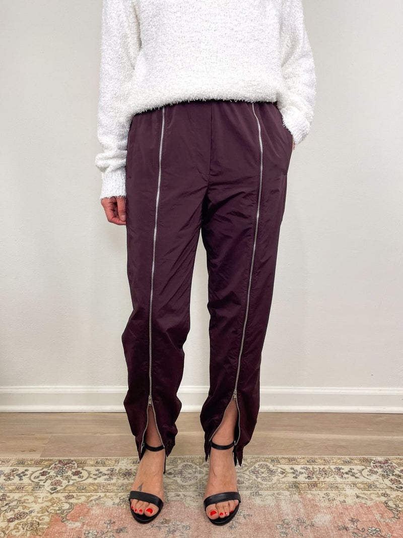 Nylon Zipper Jogger in Malbec (Petite) - The Shoe Hive