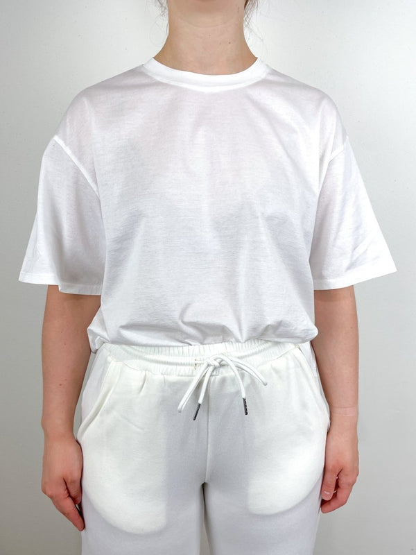 Oversized Cropped Boxy Tee in White - The Shoe Hive