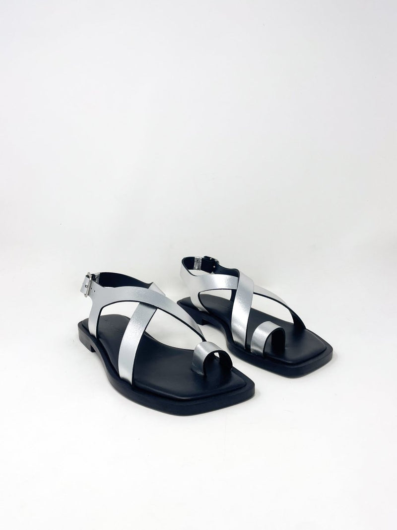 Paxton Sandal in Silver Calf - The Shoe Hive