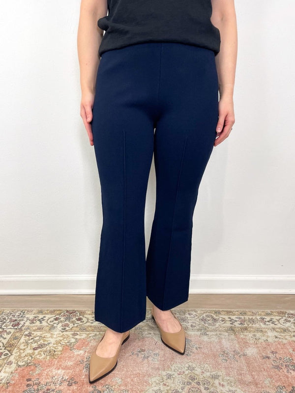 Rene Pull On Pant in Navy - The Shoe Hive