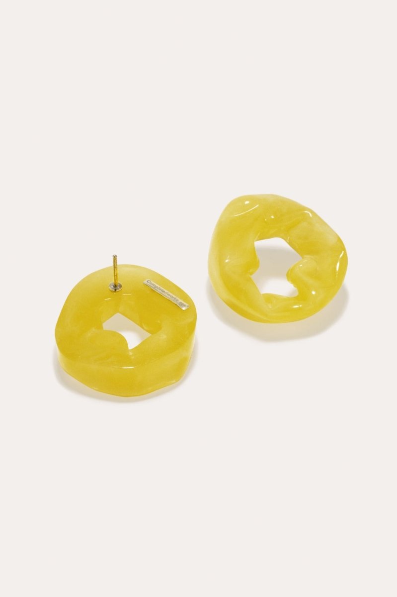 Scrunch Earrings in Yellow Resin - The Shoe Hive