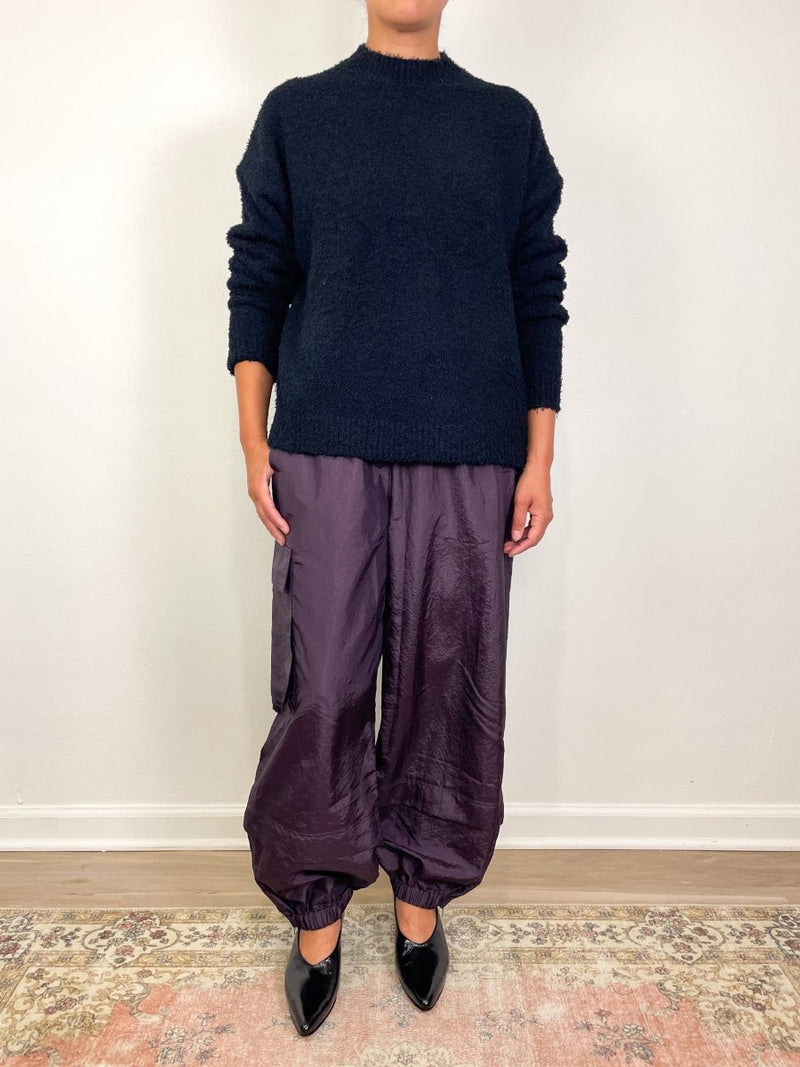 Serviette Crewneck Easy Pullover in Black - The Shoe Hive