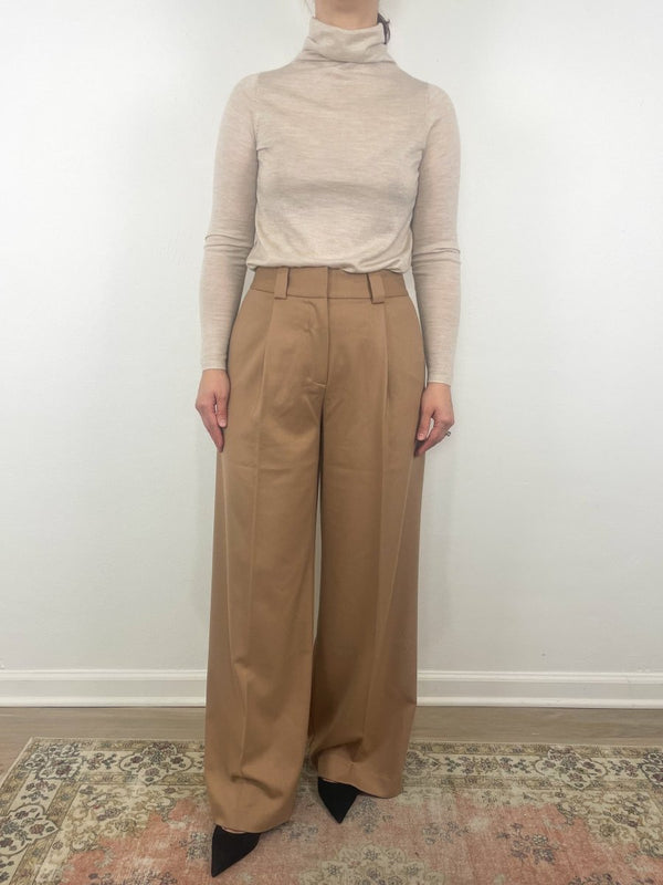 Superfine Funnel Neck Sweater in Sandstone Cashmere - The Shoe Hive