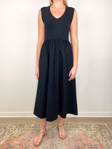The V-Neck RSVP in Black - The Shoe Hive