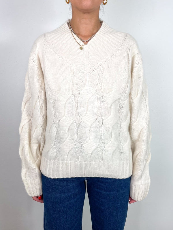 V - Sweater Cable Knit in Alabaster - The Shoe Hive