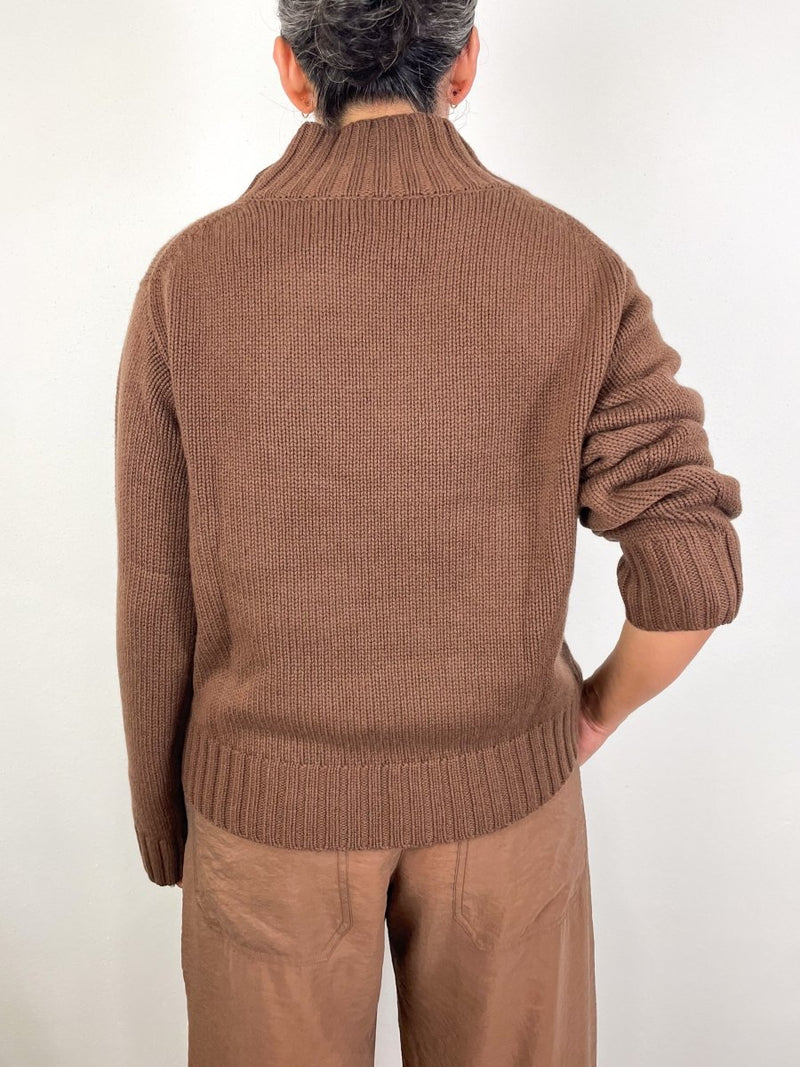 V - Sweater in Gingerbread - The Shoe Hive