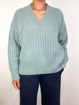 V - Sweater in Wising Well - The Shoe Hive