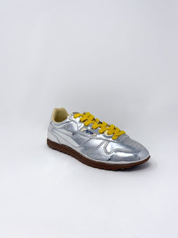 Windspin Low Women's in Mirror Nylon Silver/Ivory - The Shoe Hive