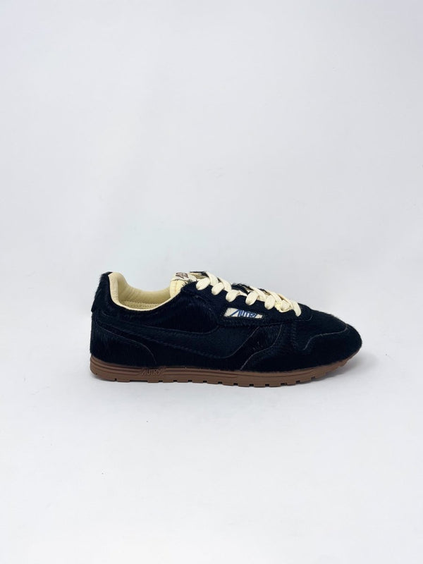 Windspin Low Women's in Pony Nylon Black/Ivory - The Shoe Hive