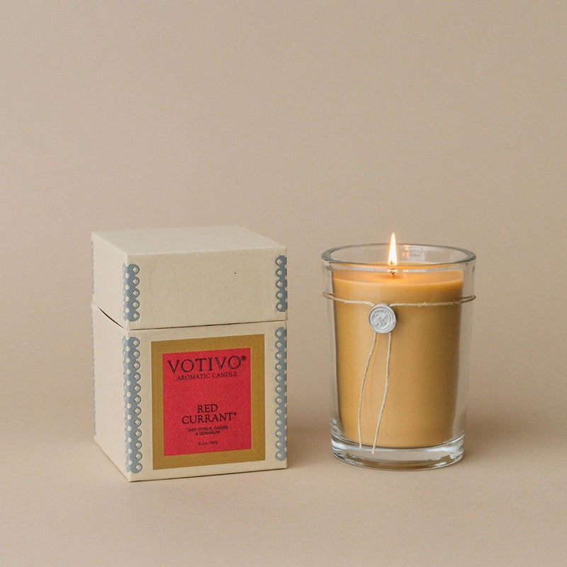 16.2oz Aromatic Candle in Red Currant - The Shoe Hive