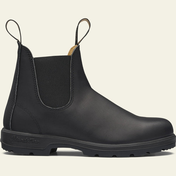 Chelsea Boots in Black by Blundstone - The Shoe Hive