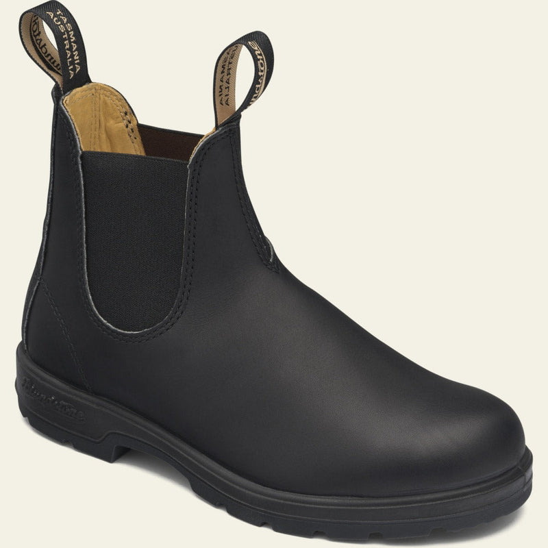 Chelsea Boots in Black by Blundstone - The Shoe Hive