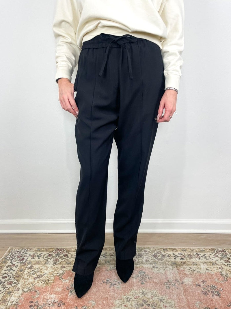Elastic Waist Band Pant W/Side Vent in Black exclusive at The Shoe